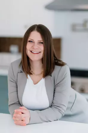 Erinn Attridge, Port Hope, Real Estate Agent